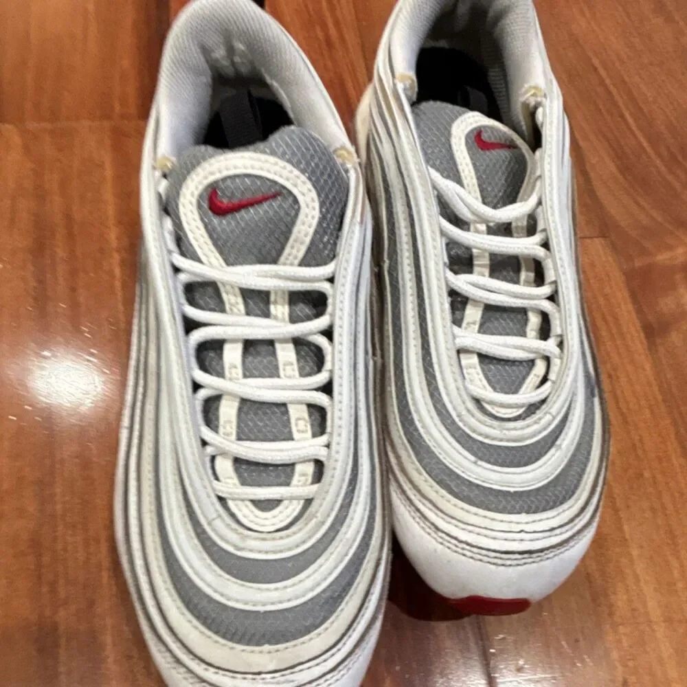 Nike Men’s Air Max 97 White Gray Red Black Solid Low Top Sneakers size 9.5